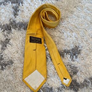 Ben Silver Yellow Silk Tie